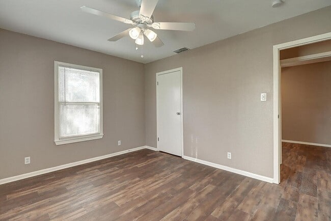 property at 10921 Shady Ln