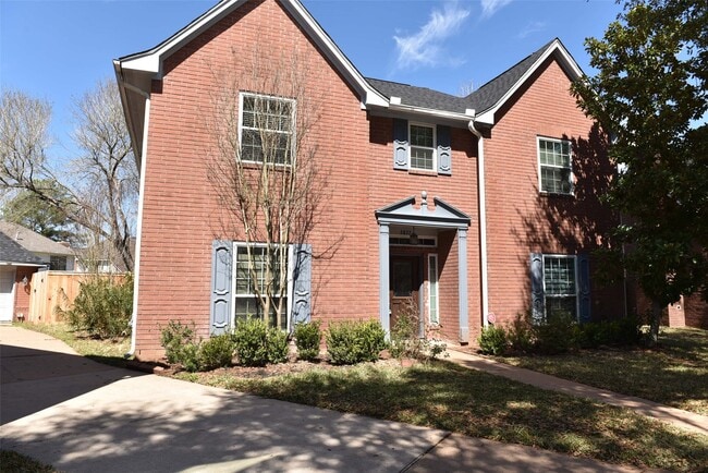 2822 Grants River Cir