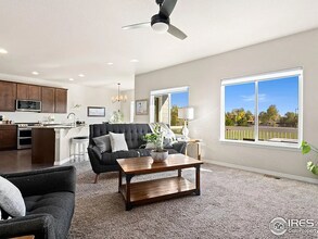 5643 Bristow Rd in Timnath, CO - Foto de edificio - Building Photo