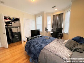 1 Larose Pl in Boston, MA - Building Photo - Building Photo