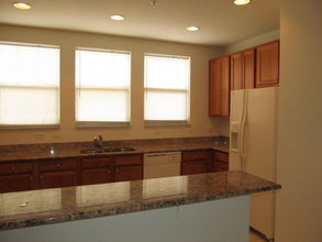 883 Millbrae Ct in West Palm Beach, FL - Building Photo - Building Photo