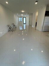 14512 SW 24th Ter in Miami, FL - Building Photo - Building Photo