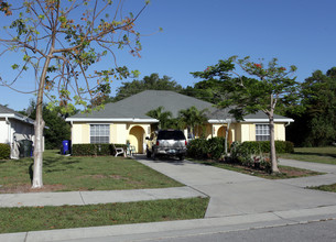 Majorca Palms Estates in Ft. Myers, FL - Building Photo - Building Photo