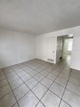 620 Chama St SE, Unit F in Albuquerque, NM - Building Photo - Building Photo