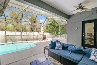 15604 Durango Cir in Brooksville, FL - Building Photo - Building Photo