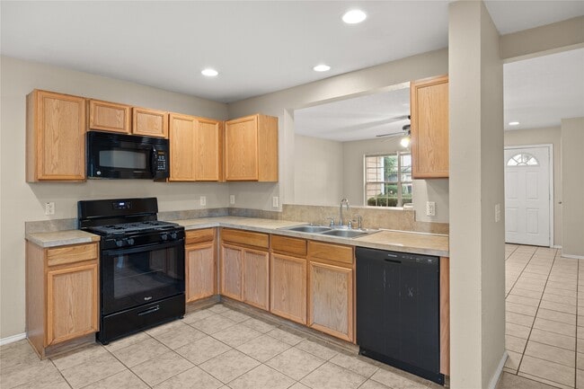 806 Grand Plains Dr in Houston, TX - Foto de edificio - Building Photo