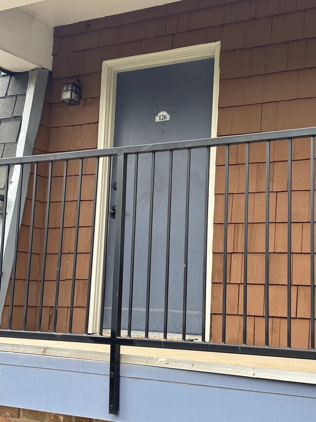 9029 Gaylord Dr in Houston, TX - Foto de edificio - Building Photo