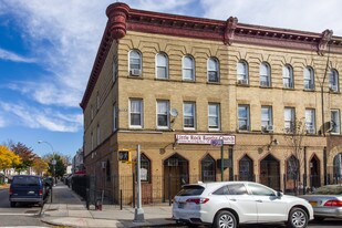 467 Central Ave in Brooklyn, NY - Building Photo