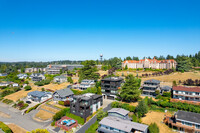 Zenith View Pointe in Des Moines, WA - Building Photo - Building Photo