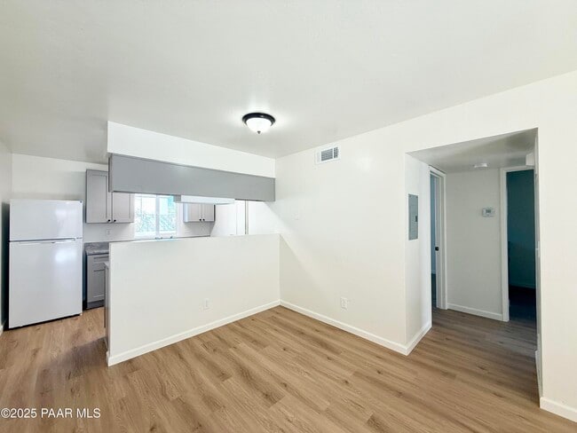 564 Lincoln Ave in Prescott, AZ - Building Photo - Building Photo