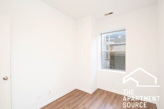 5054 N Winthrop Ave in Chicago, IL - Building Photo - Building Photo