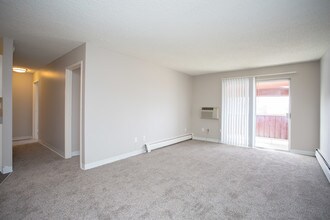 Florida Station in Aurora, CO - Foto de edificio - Interior Photo
