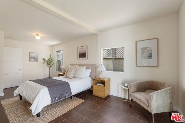 property at 3004 Thatcher Ave