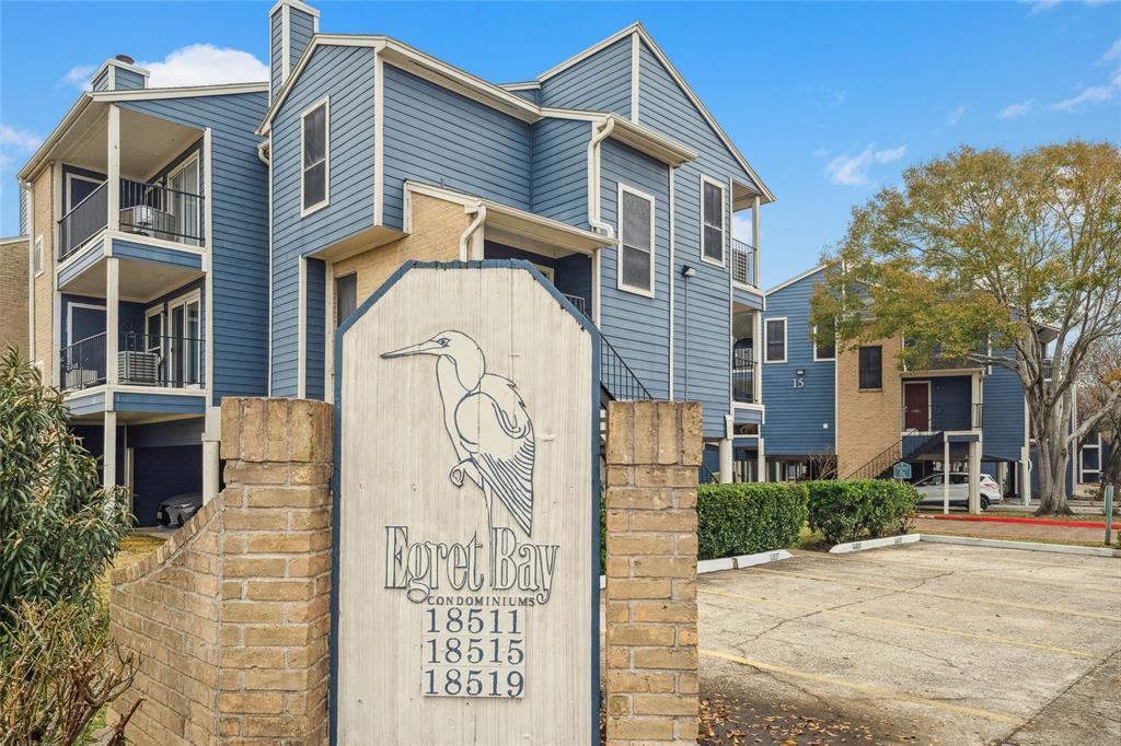 18519 Egret Bay Blvd in Houston, TX - Building Photo