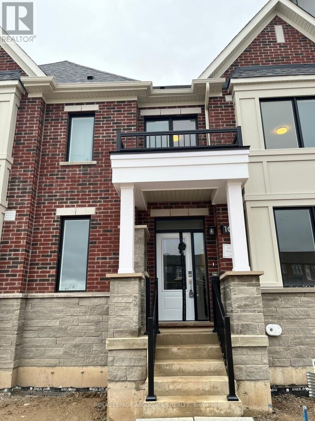 106 Coolhurst Ave in Brampton, ON - Building Photo - Building Photo
