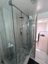 2396 Redlands Dr in Newport Beach, CA - Building Photo - Building Photo