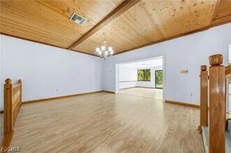 3745 27th Ave SW in Naples, FL - Foto de edificio - Building Photo