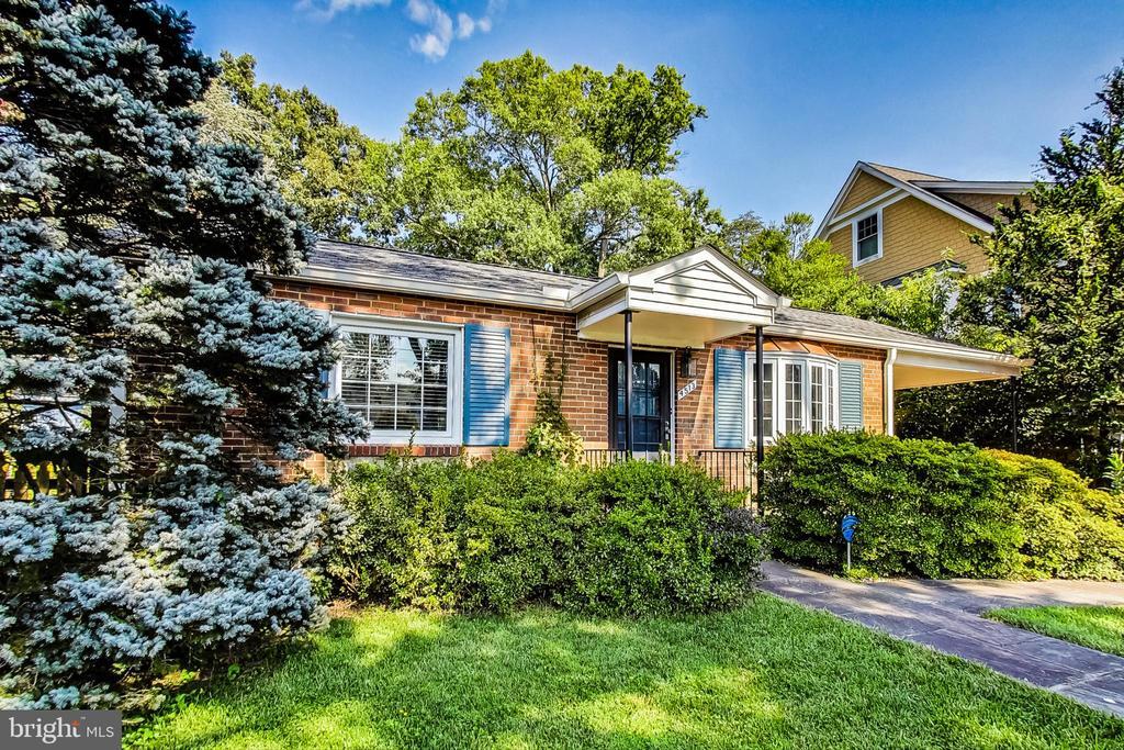4513 Puller Dr in Kensington, MD - Building Photo
