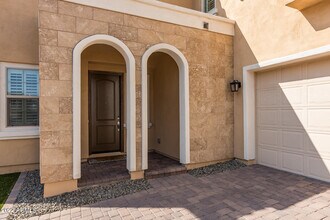 9739 E Kinetic Dr in Mesa, AZ - Building Photo - Building Photo