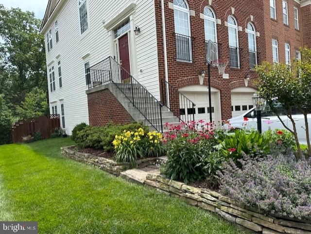 property at 22022 Avonworth Square