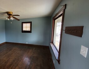 164 N Hazelwood Ave in Youngstown, OH - Building Photo - Building Photo