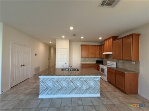 2007 Stepping Stone in New Braunfels, TX - Building Photo - Building Photo