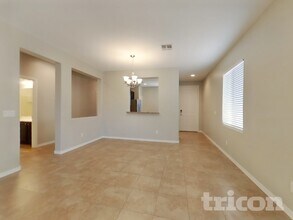 723 W Dana Dr in San Tan Valley, AZ - Building Photo - Building Photo