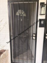2635 Park Heights Terrace in Baltimore, MD - Building Photo