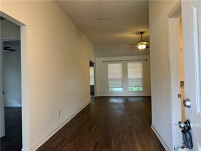 8450 N Kendall Ct in Mobile, AL - Building Photo - Building Photo