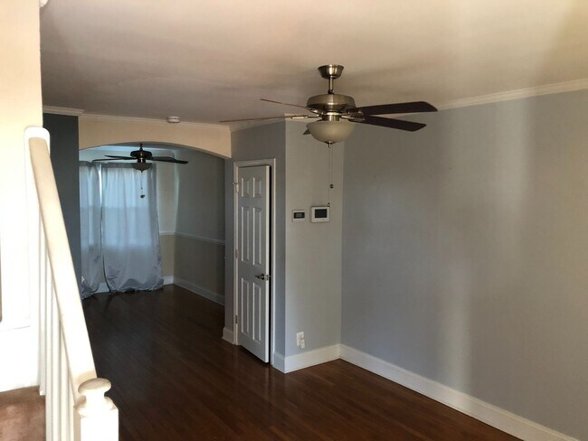 6921 Baltimore St in Baltimore, MD - Building Photo - Building Photo