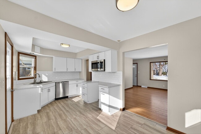 property at 10525 W Custer Ave