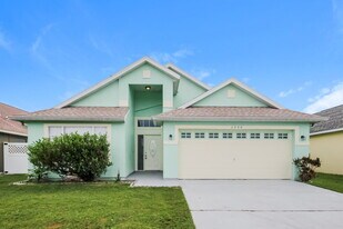 1340 Sierra Cir in Kissimmee, FL - Building Photo
