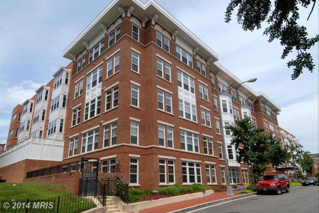 The Fedora in Washington, DC - Building Photo