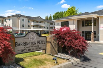 Barrington Place Apartments in Cheney, WA - Foto de edificio - Building Photo