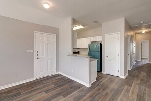 13986 Fortuna Bay Dr in Corpus Christi, TX - Building Photo