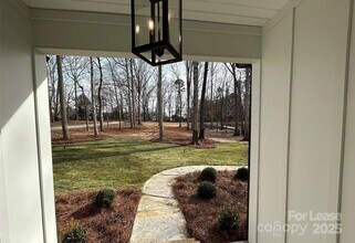 302 Lester Davis Rd in Waxhaw, NC - Building Photo - Building Photo