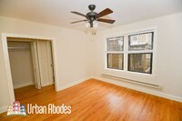 602 W Patterson Ave, Unit M02B in Chicago, IL - Building Photo - Building Photo