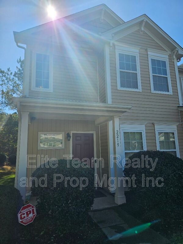 property at 2219 Crosscut Dr