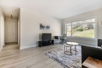 899 Pine St, Unit SI FL2-ID1338731P in San Francisco, CA - Building Photo - Building Photo