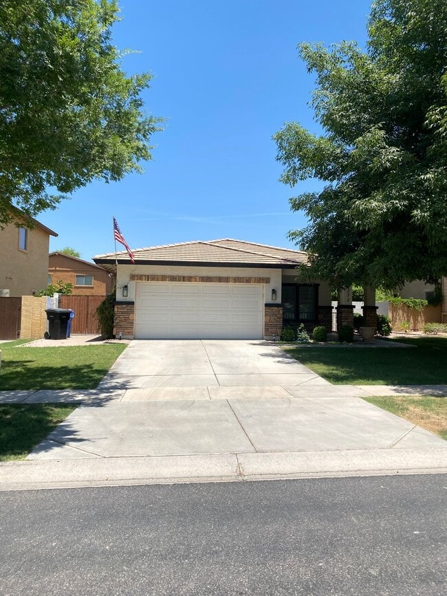 property at 4272 E Cotton Ct