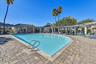 18614 Caminito Cantilena, Unit 326 in San Diego, CA - Building Photo
