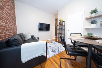 125 La Salle St, Unit SI ID1035601P in New York, NY - Building Photo - Building Photo