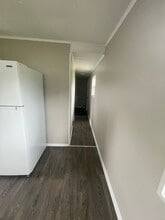 7017 Silver Lake Dr in Palatka, FL - Foto de edificio - Building Photo