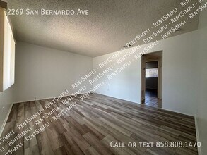 2269 San Bernardo Ave in Hemet, CA - Building Photo - Building Photo