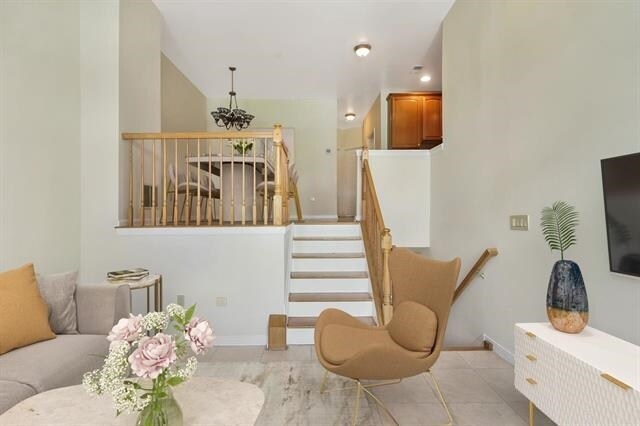 268 Roslyn Ct in West New York, NJ - Building Photo - Building Photo