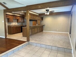 7614 Linden St in Houston, TX - Building Photo - Building Photo