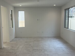 4282 S Malagon Privado in Ontario, CA - Building Photo - Building Photo