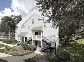 3261 Haviland Ct in Palm Harbor, FL - Building Photo
