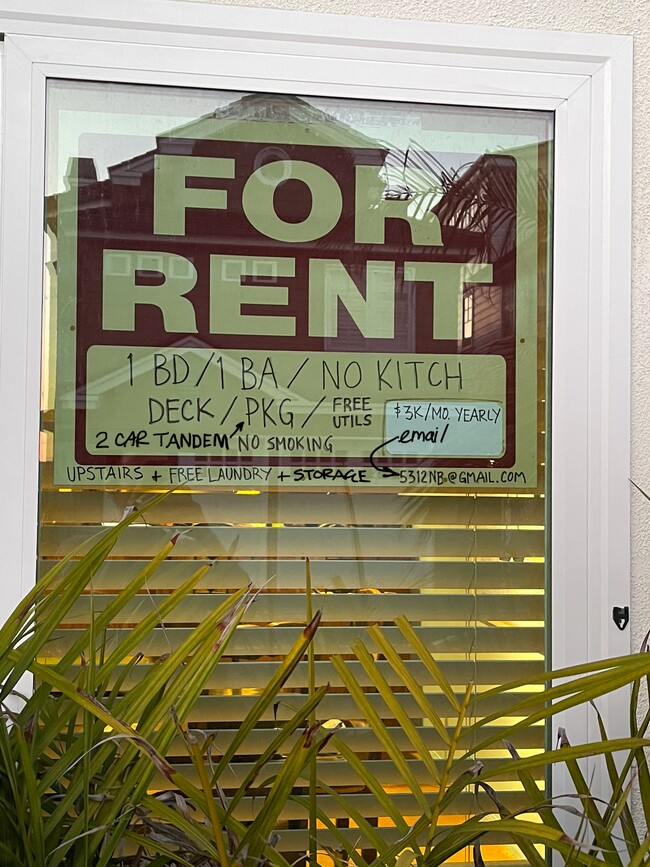 5312 Seashore Dr, Unit Studio in Newport Beach, CA - Foto de edificio - Building Photo