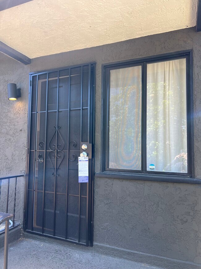 12660 Oxnard St, Unit 12660 in North Hollywood, CA - Building Photo - Building Photo